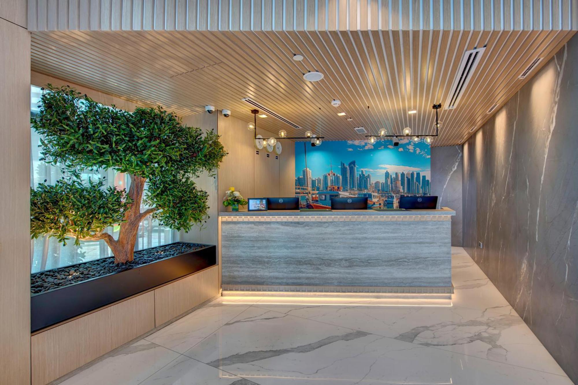 Hotel La Quinta By Wyndham Abu Dhabi Al Wahda Exterior foto